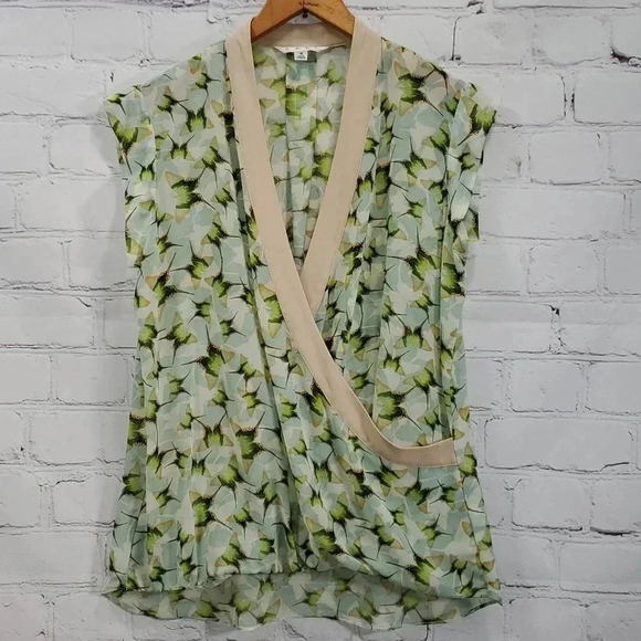 CAbi Tops - CAbi Green Swallow Tail Butterfly Sheer Top Cap Sleeve Size Small